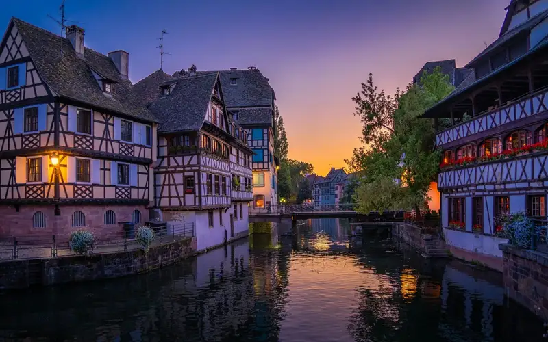 Belgium, France and Switzerland : a taste of the three countries