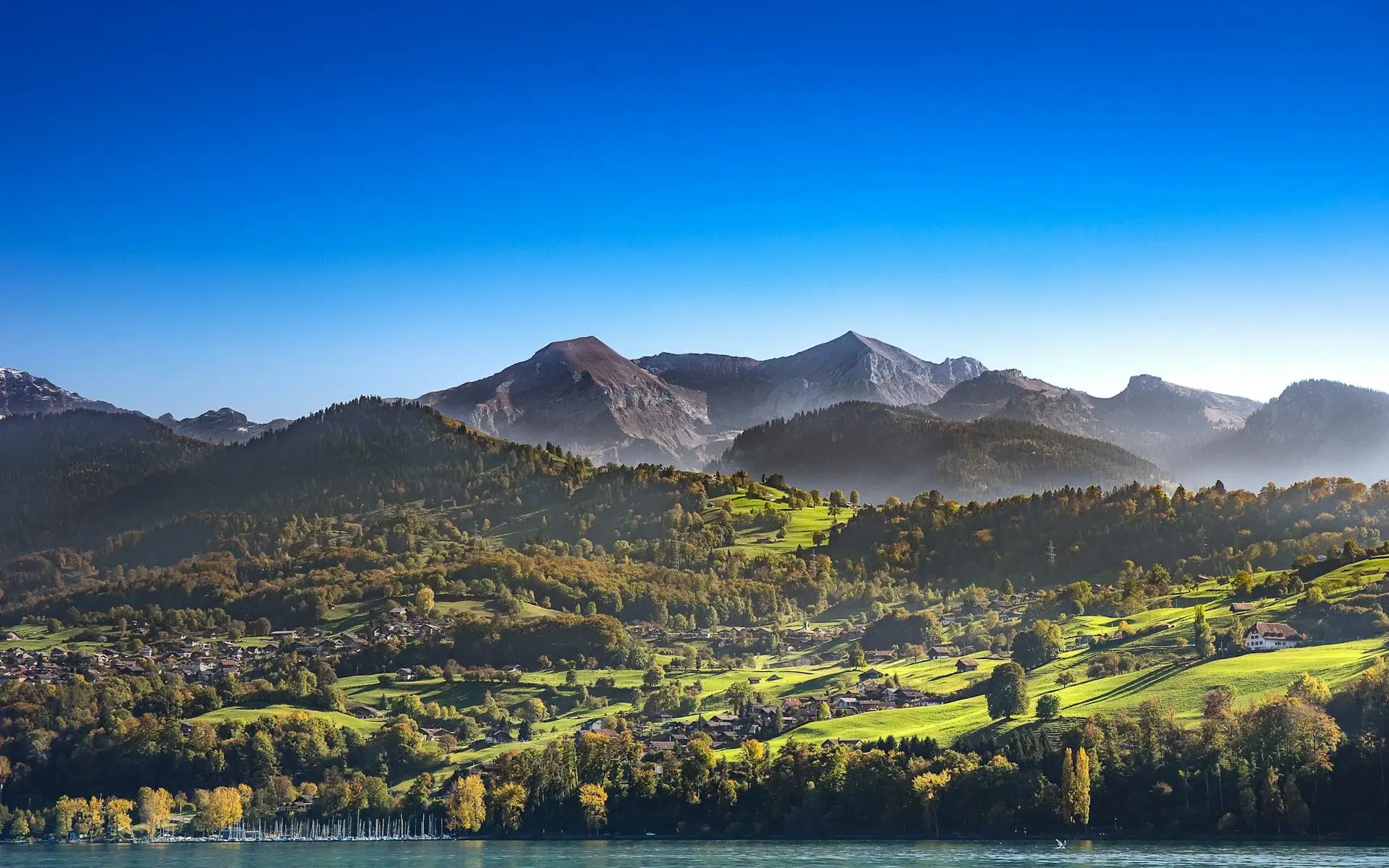 7 days in Switzerland : mountains, lakes and chocolate