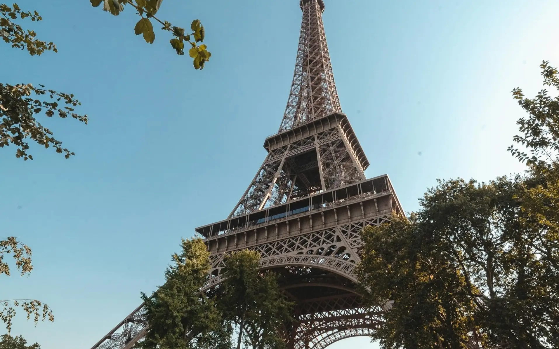 Paris, Luxury France Honeymoon in 14 Days: Paris, Burgundy, Alps & Provence