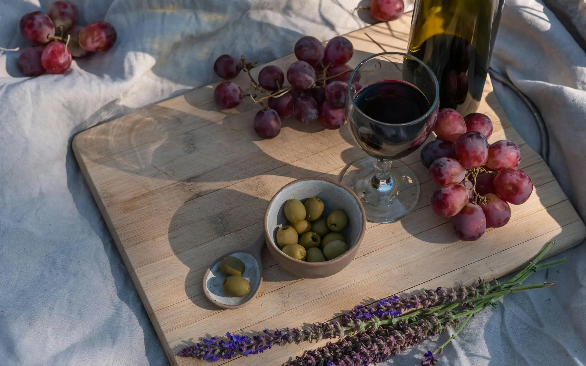Burgundy, Luxury France Honeymoon in 14 Days: Paris, Burgundy, Alps & Provence