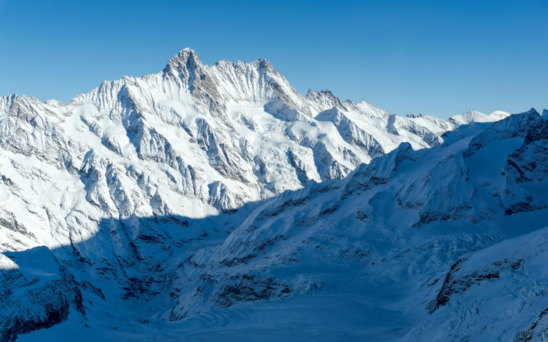 Glacier 3000 and Chillon, Switzerland by Train in 12 Days: Lavaux, Jungfraujoch, Glacier Express