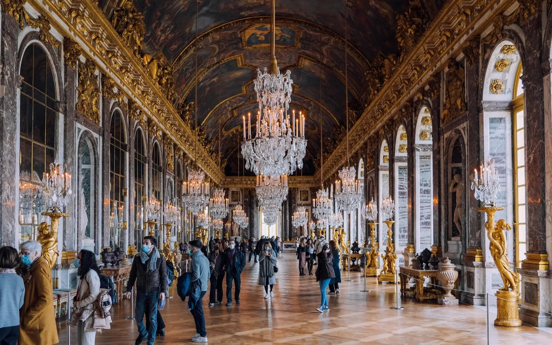 Versailles (2)